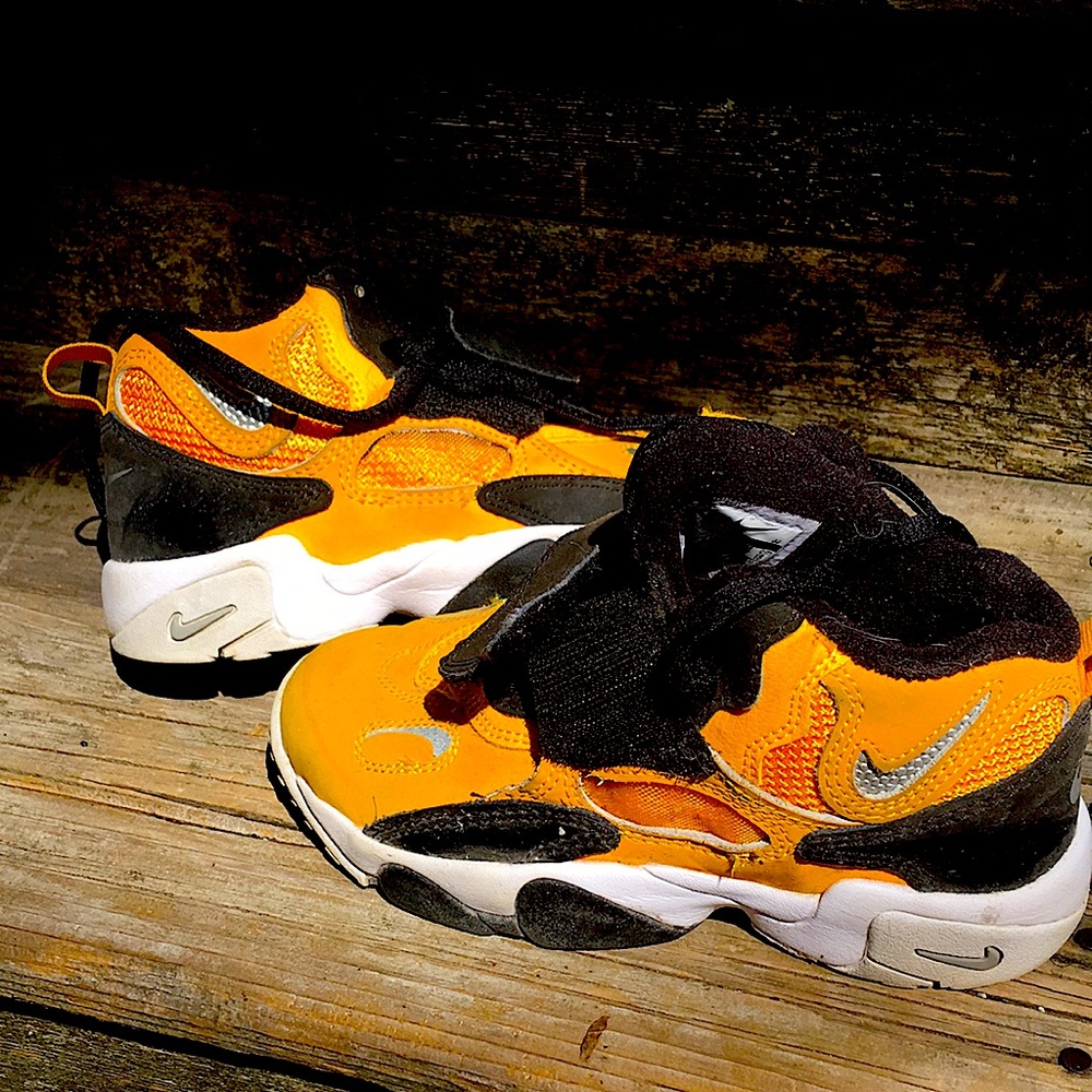 Nike little boys mids